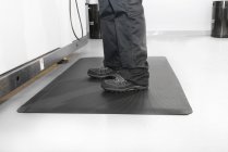 Fluted Anti-Fatigue Mat | Black | 0.9m x 1.5m | COBA