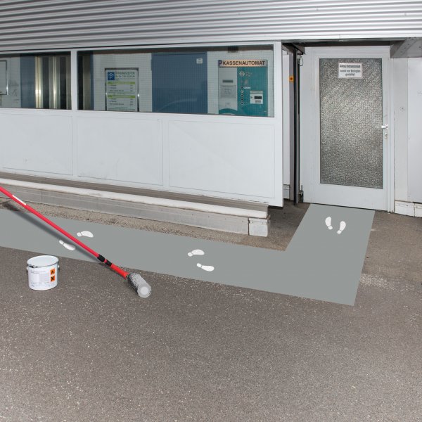 PROline Industrial Outdoor Floor Paint | 5 Litre Tin | 25² Coverage | Light Grey Paint | RAL 7043