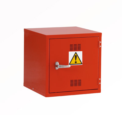 Hazardous Cabinet | Pesticide/Chemical Red | 1 Shelf | 457 x 457 x 457mm | Stand | Redditek