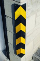TRAFFIC-LINE Corner Impact Protector | Straight | 90 x 90mm Int x 800mmL | Black with Yellow Reflective Bands