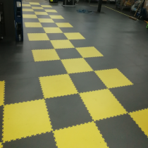 Interlocking Gym Floor Tiles | 1m² | 4 Tiles | Textured | Light Grey | 7mm Thick